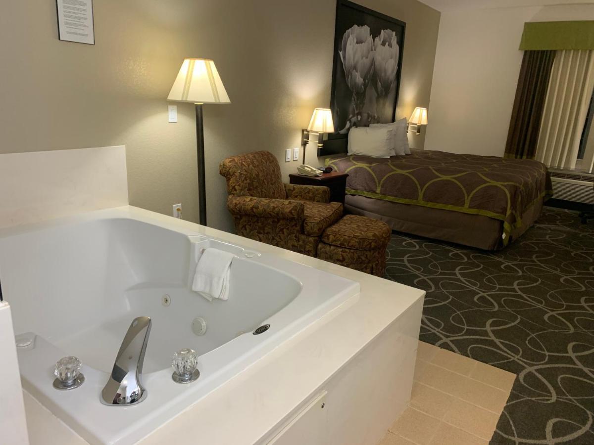 Super 8 By Wyndham Hillsboro Tx Ξενοδοχείο Εξωτερικό φωτογραφία